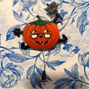 Vintage 1970s Avon Pin Assortment